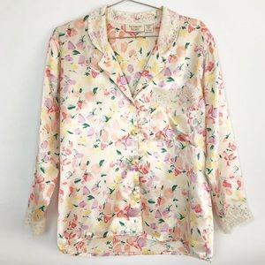 Victoria’s Secret Gold Label Vintage Floral Satin Pajama Button‎ Down Shirt